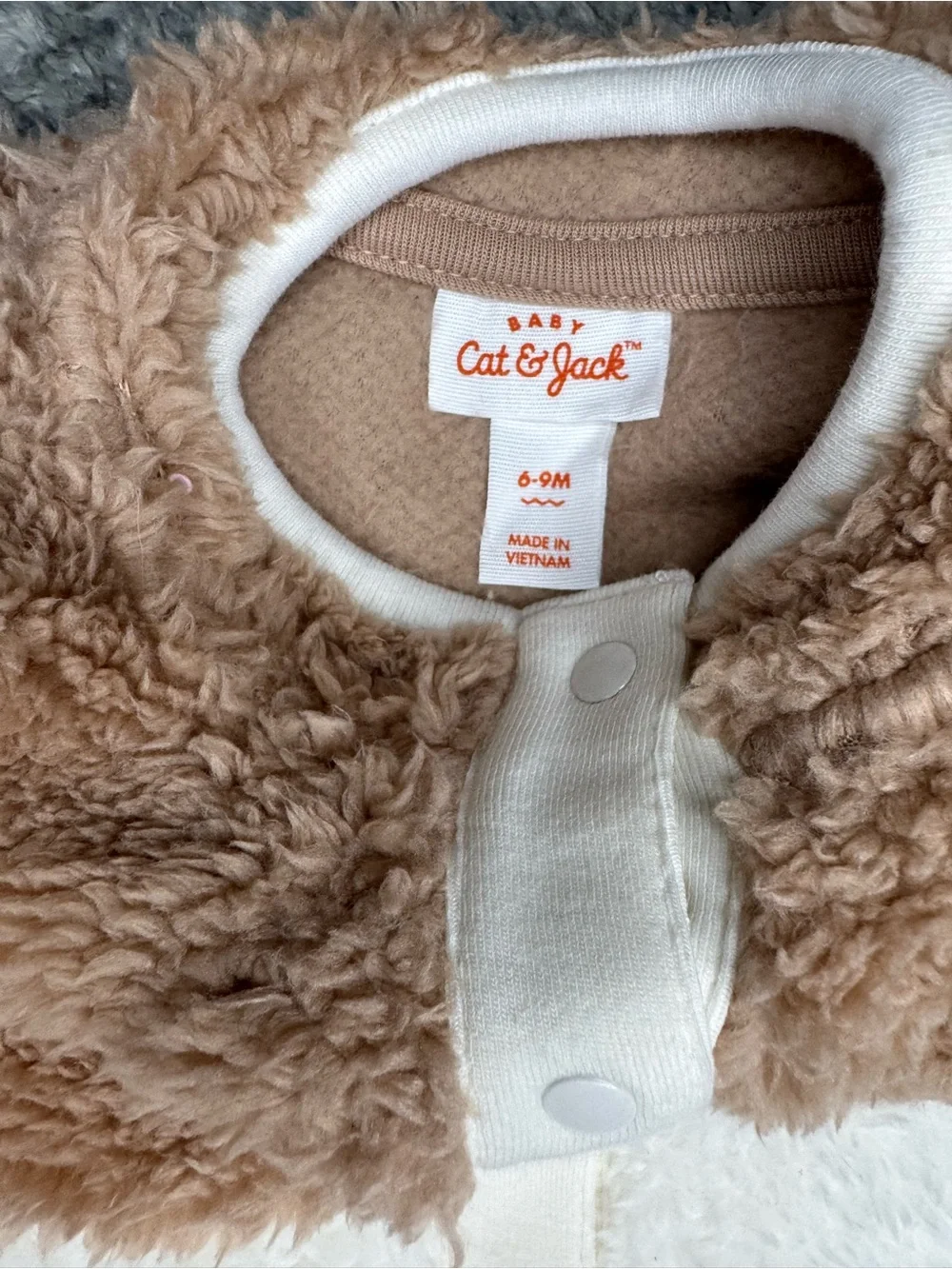Cat & Jack Unisex Baby’s Fleece Winter Snowflake One Piece Outfit - White 6-9M
